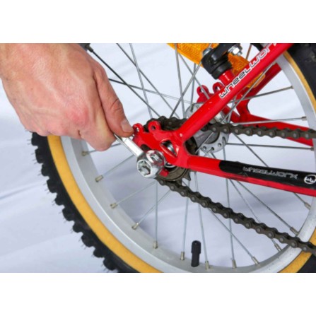 Clé 10 trous Ø 6 à 15 mm